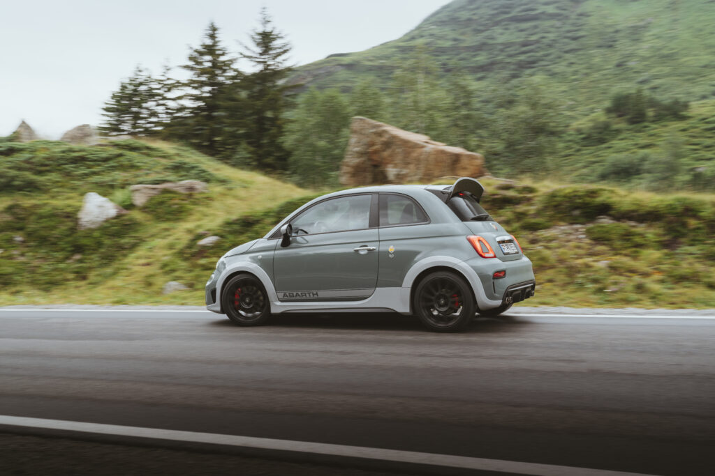 Abarth 695 70° Anniversario